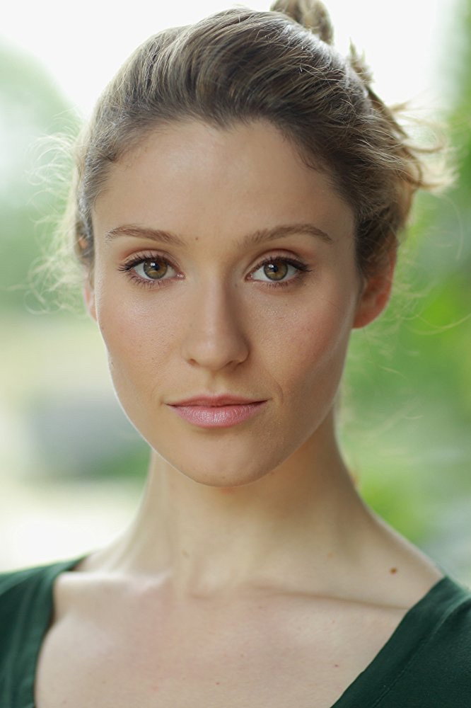 Norma Kuhling as Jo Mitchel in Fourteen