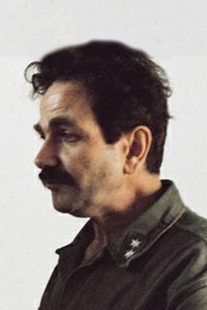 Κώστας Σαντάς as Batsakoutsas in Morally and Kicking