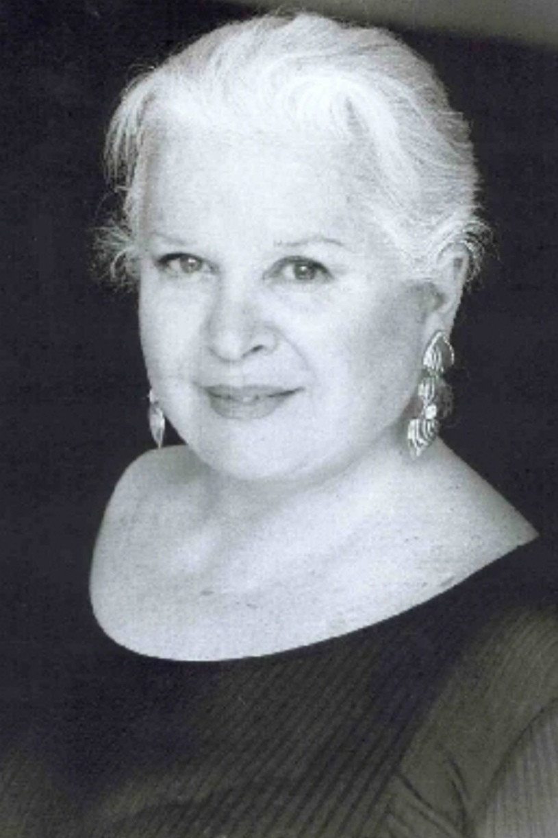 Silvana De Santis as Innkeeper in Notte italiana