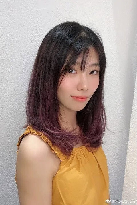 朱婧 as Luye (voice) in The Legend of Hei 2