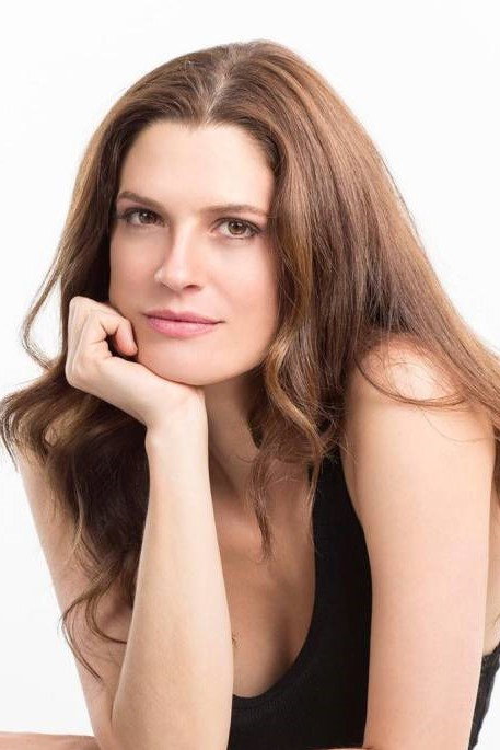 Catalina Londoño as Manuela in The Branch