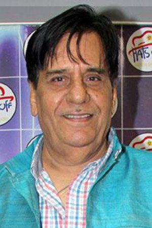 Arvind Vaidya as Labhshankar Thakkar aka Bapuji in Baa Bahoo Aur Baby