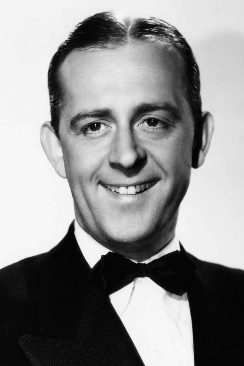 Eddie Foy Jr. as Vernon 'Hinesie' Hines in The Pajama Game