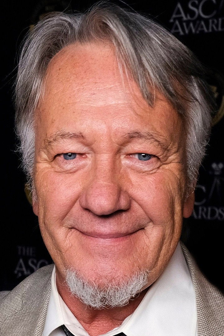 Loyd Catlett as Darren in Healer