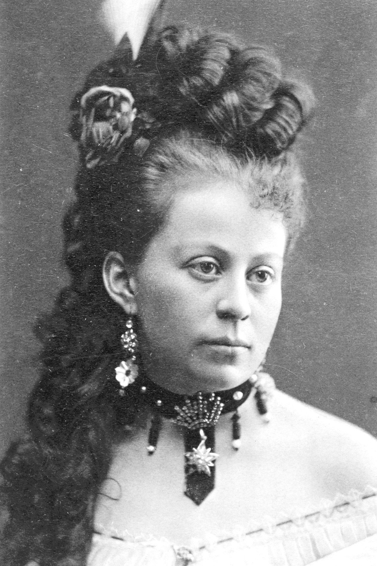 Hilda Forsslund as Mrs. Schaber in Patrik's Adventures