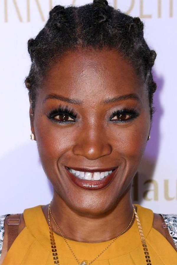 Yolonda Ross as Janey Mac in Out of Blue