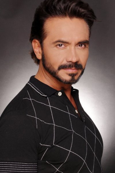 Tomás Goros as Padrote  (Segment "Se Vive Solamente una Vez") in Sex, Love And Other Perversions II