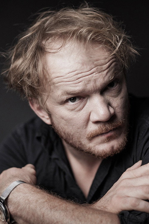 Eryk Lubos as 'Kleks' in How I Fell in Love with a Gangster