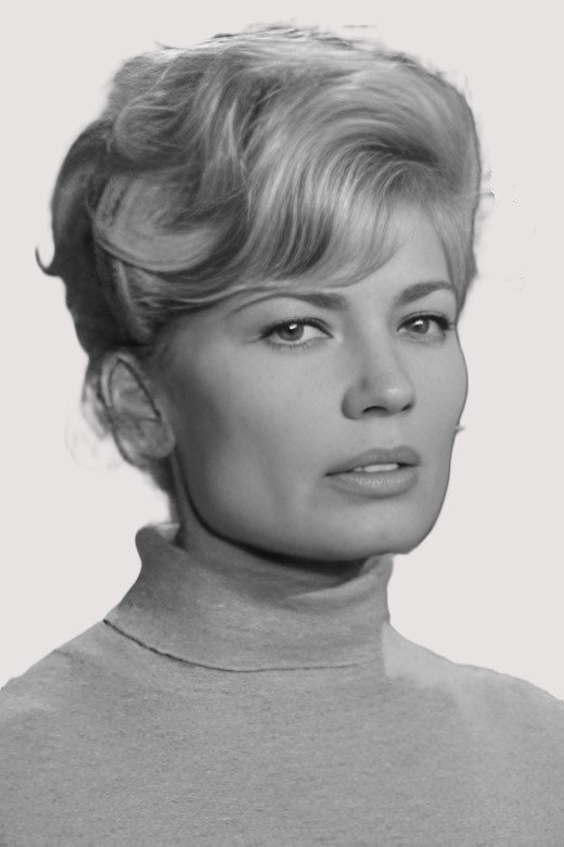 Nadia Sanders as Greta Canarinis in Totò e Peppino divisi a Berlino