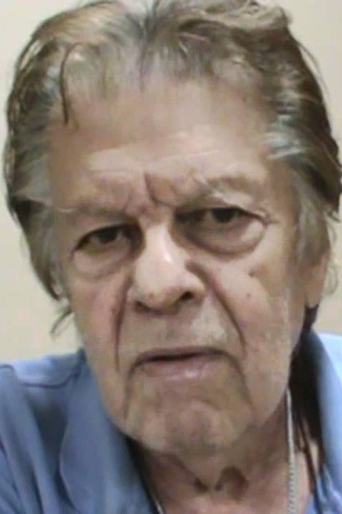 Wolney de Assis as Tomas in I Hate Sao Paulo