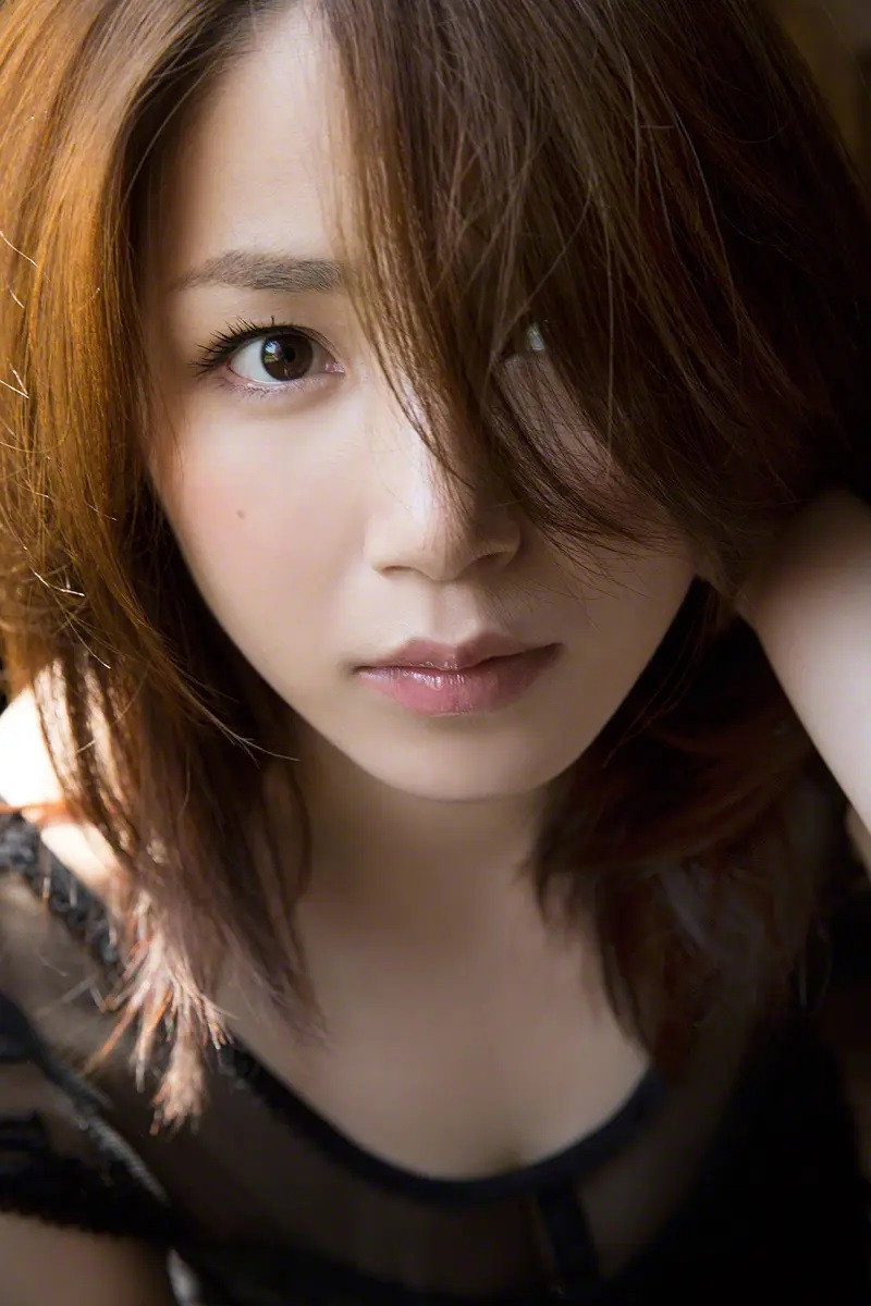 吉川友 as Haruka Hayase in Sprout