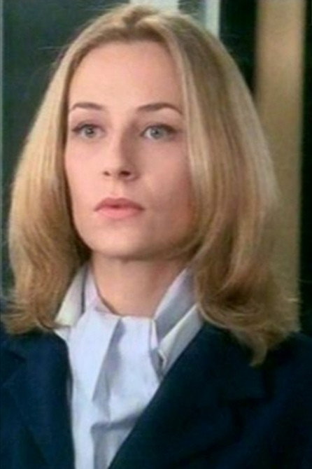 Cinzia Veronesi as Malinda in Fortezza Bastiani