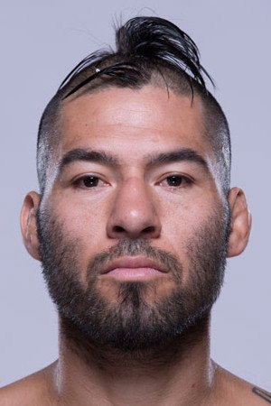Damacio Page as Self in WEC 35: Condit vs. Miura