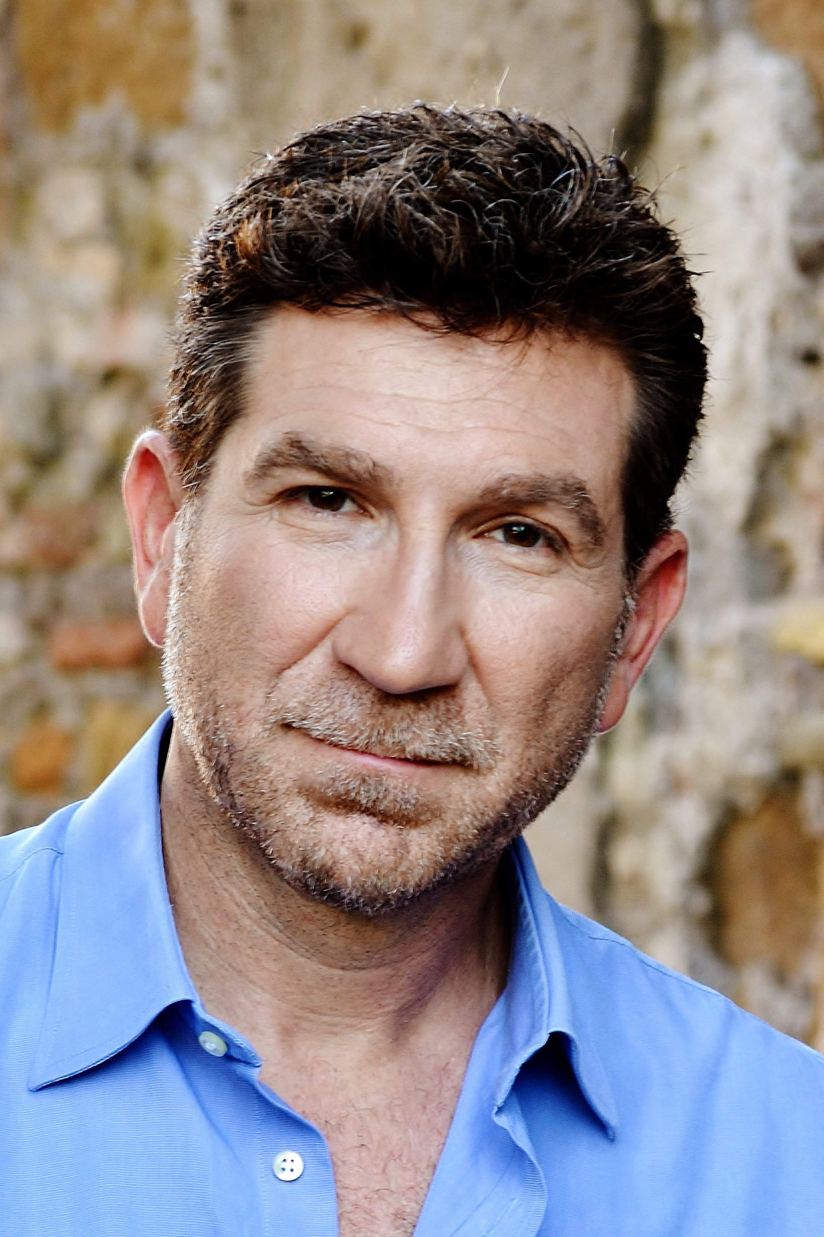 Eugenio Gradabosco as Samuele in The Man on the Road