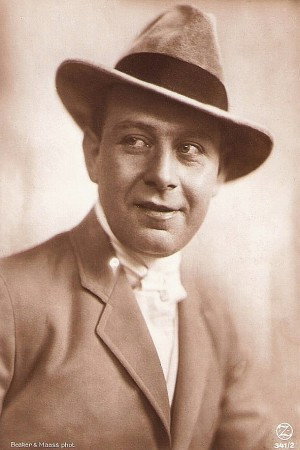 Frederic Zelnik as Eugen Onegin in Eugen Onegin