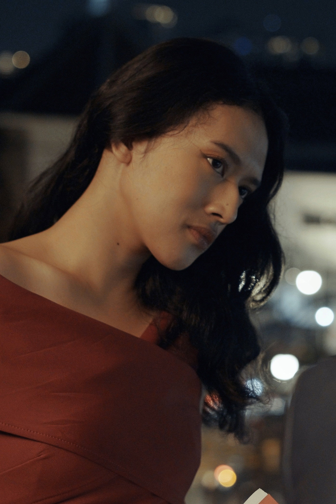Ilona Tjandrakara as Sierra in L.O.S.T.