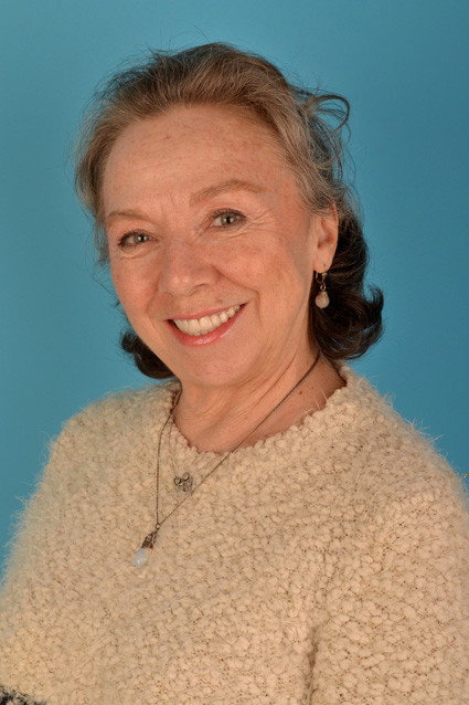 Meral Küçükerol as Nilgün in Son İstasyon