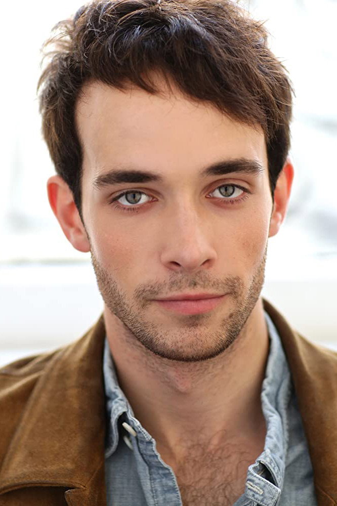 Jake Horowitz as Rob in Shut In
