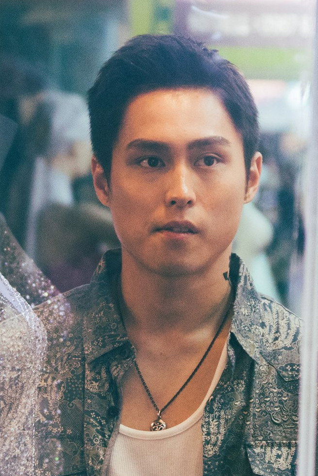羅能華 as Husband in Gurgling