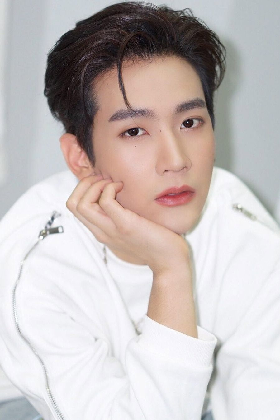 วโรดม เข็มมณฑา as Pluem in A Secretly Love
