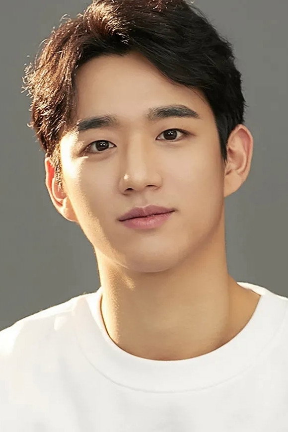 안도규 as Kang Hyung-joon (young) in Missing You