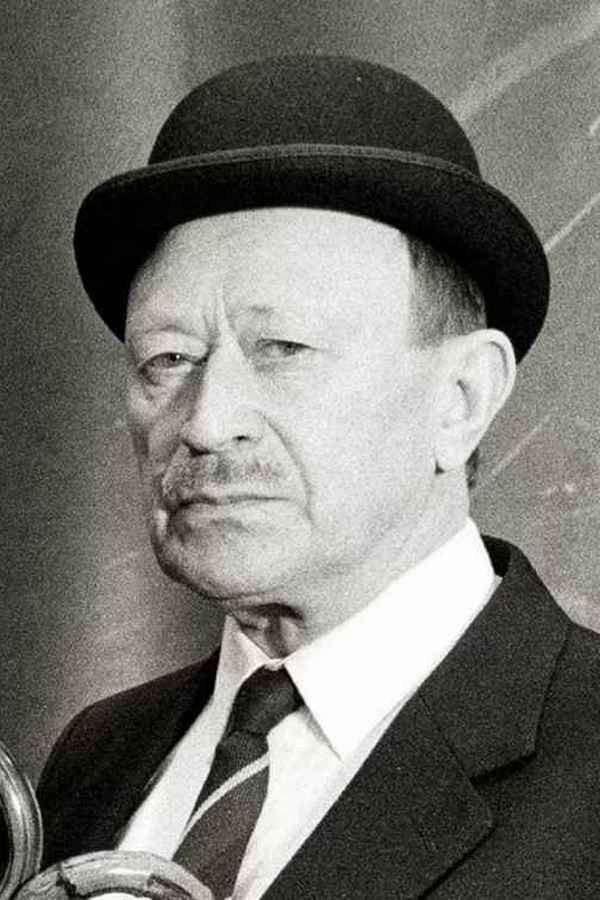 Yrjö Järvinen as Perkele in Saatanan radikaalit