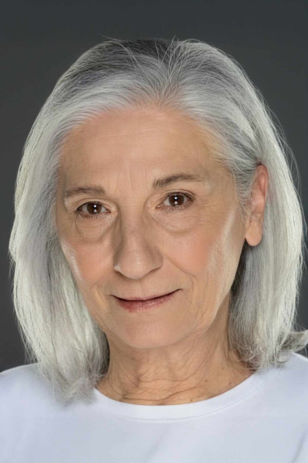 Yıldız Kültür as Zarif Doğantürk in Menekse and Halil