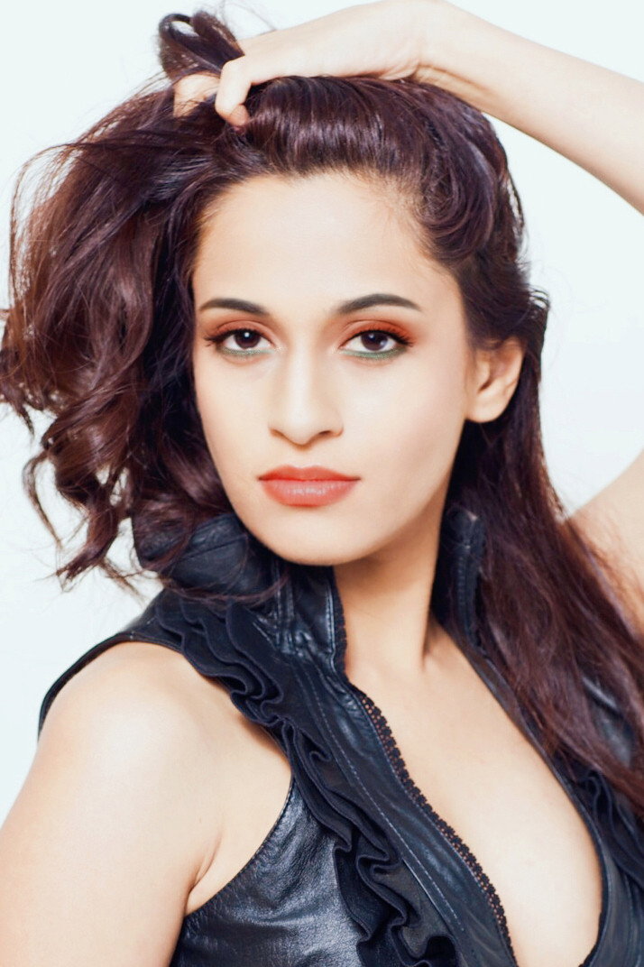 Shweta Pandit as Swati in Barkhaa