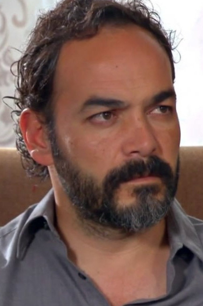 Fabián Corres as Francisco Rico in Superhéroe