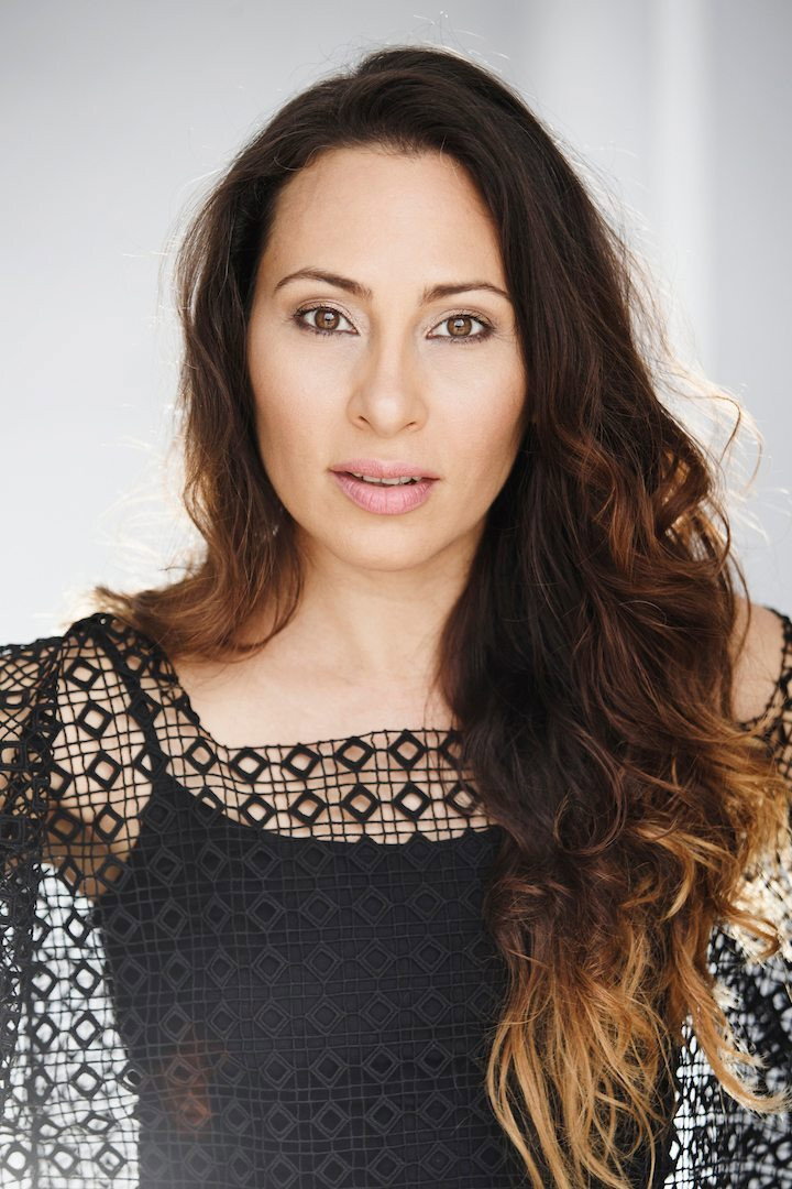 Kisha Tikina Burgos as Diana in Parto