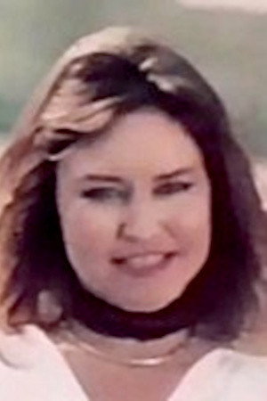 Zena Dean as Dean Caldwell in Straight A's