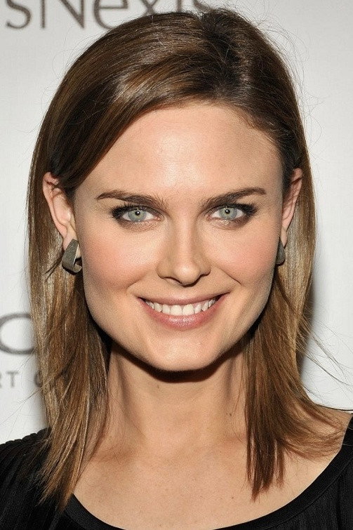 Emily Deschanel as Temperance 'Bones' Brennan in Bones