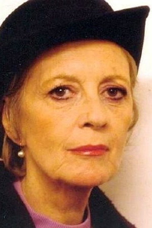 Monique Barbillat as Mouna in Willing