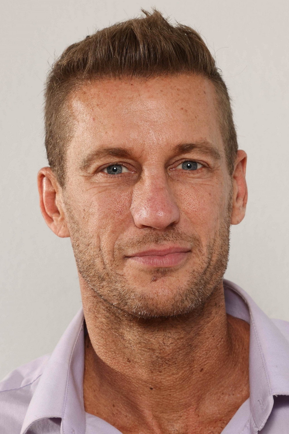 Ryan McLane as Rob's Friend in Erotic Amnesia