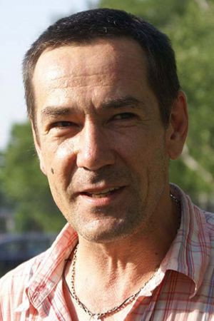 Олексій Горбунов as Mikhaël Kharlov in The Bureau