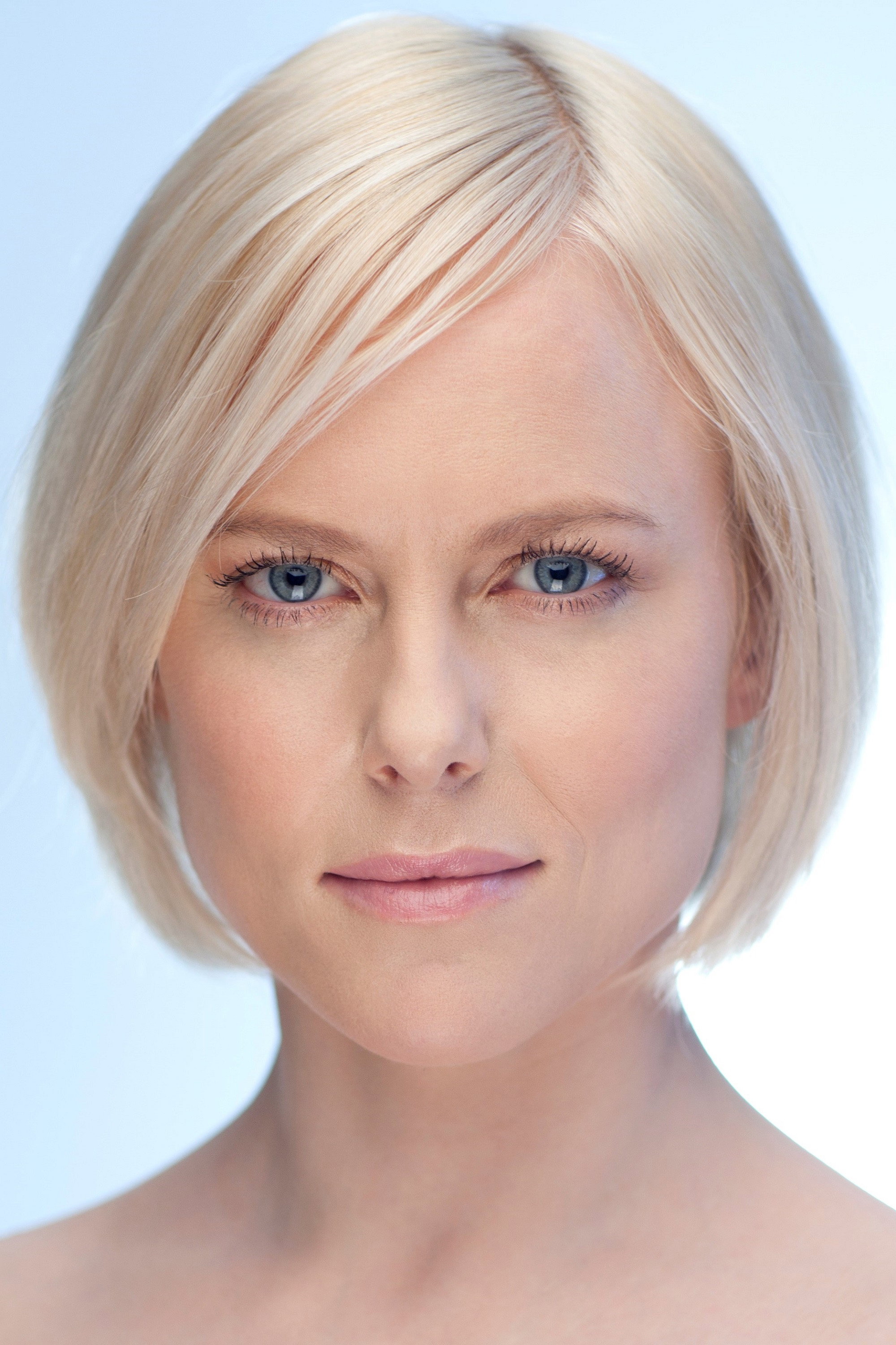 Ingrid Bolsø Berdal as Johanne in Hellfjord