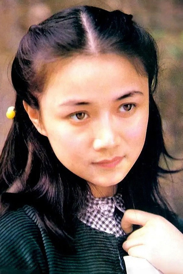 羅燕 as Madame Wu Ailian in Pavilion of Women