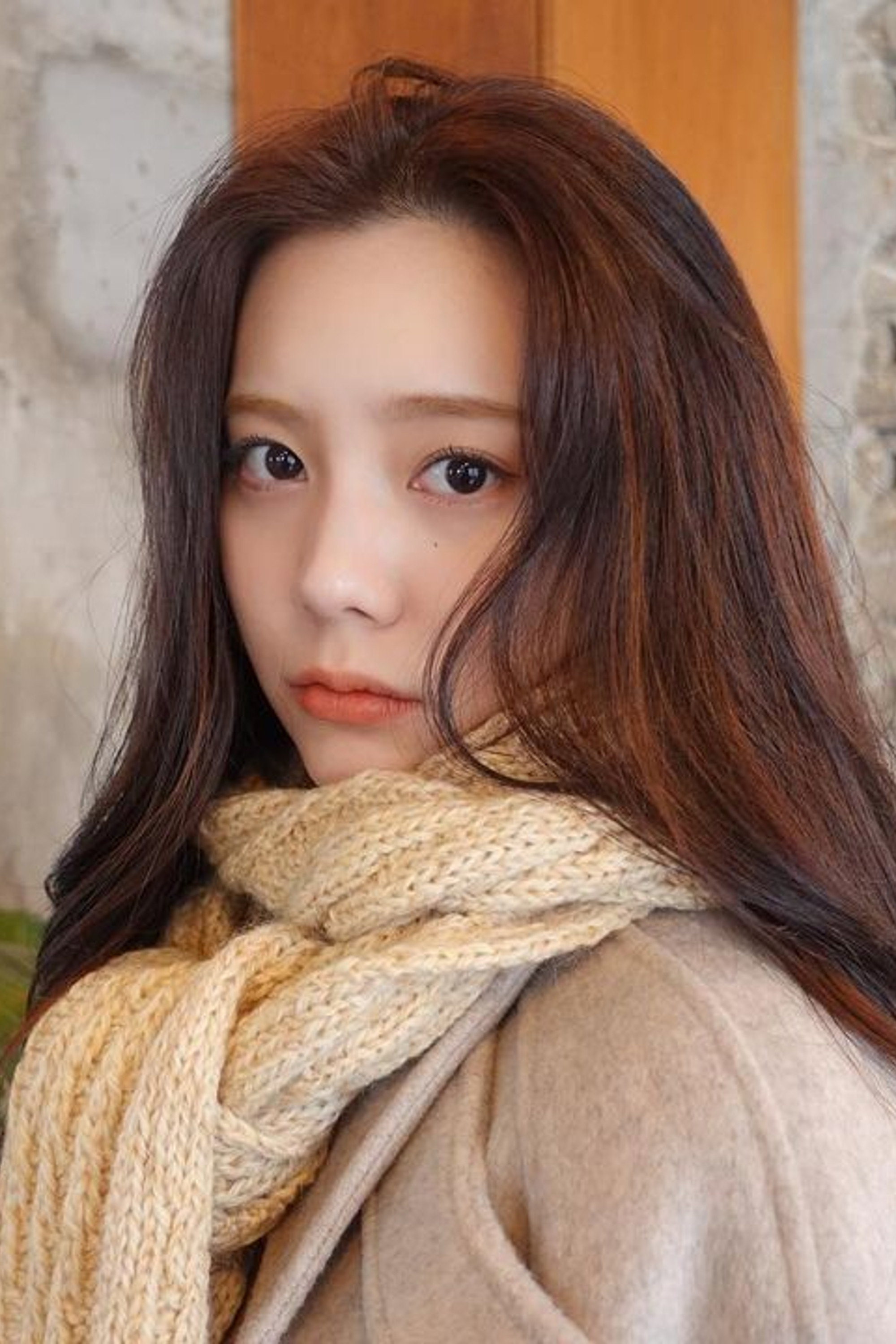 Eun Chae as Kim Se-ri in Cherry Blossoms After Winter
