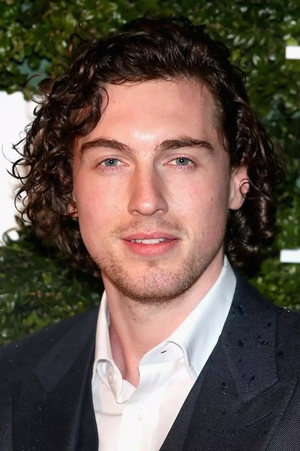 Rory Fleck-Byrne as Colin in Pixie