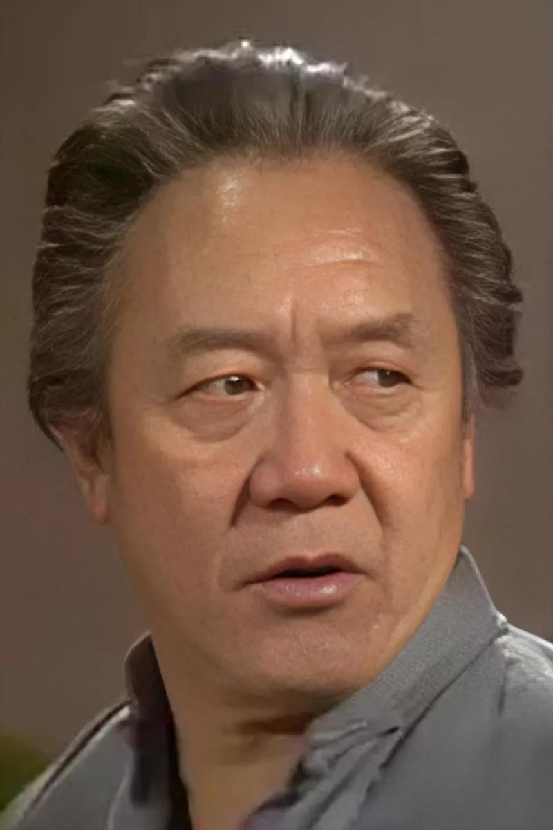 Pak Man-Biu as Uncle Bill in Battle in Hell