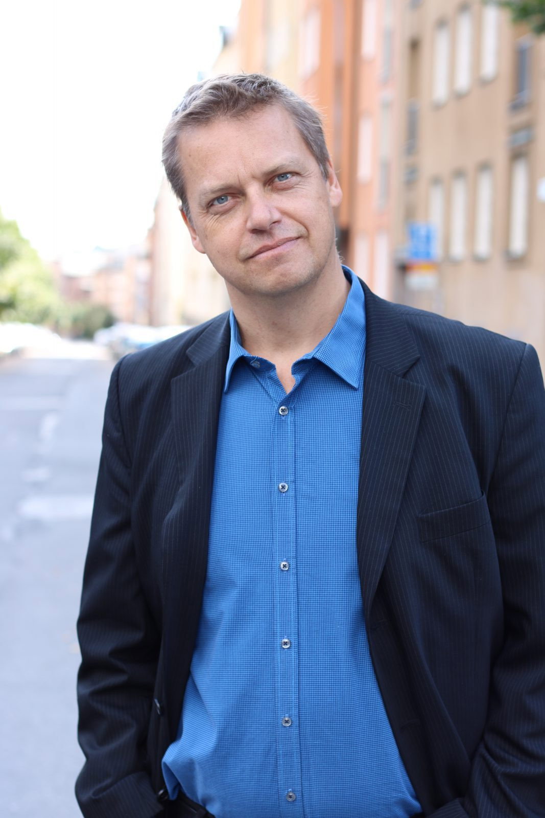 Carlo Schmidt as Erik Lindgren in Beck 08 - Trails in Darkness