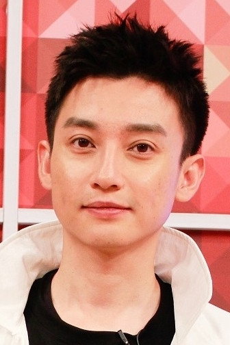 Eason Huang as Ko Nan-Cheng in Happy Dorm
