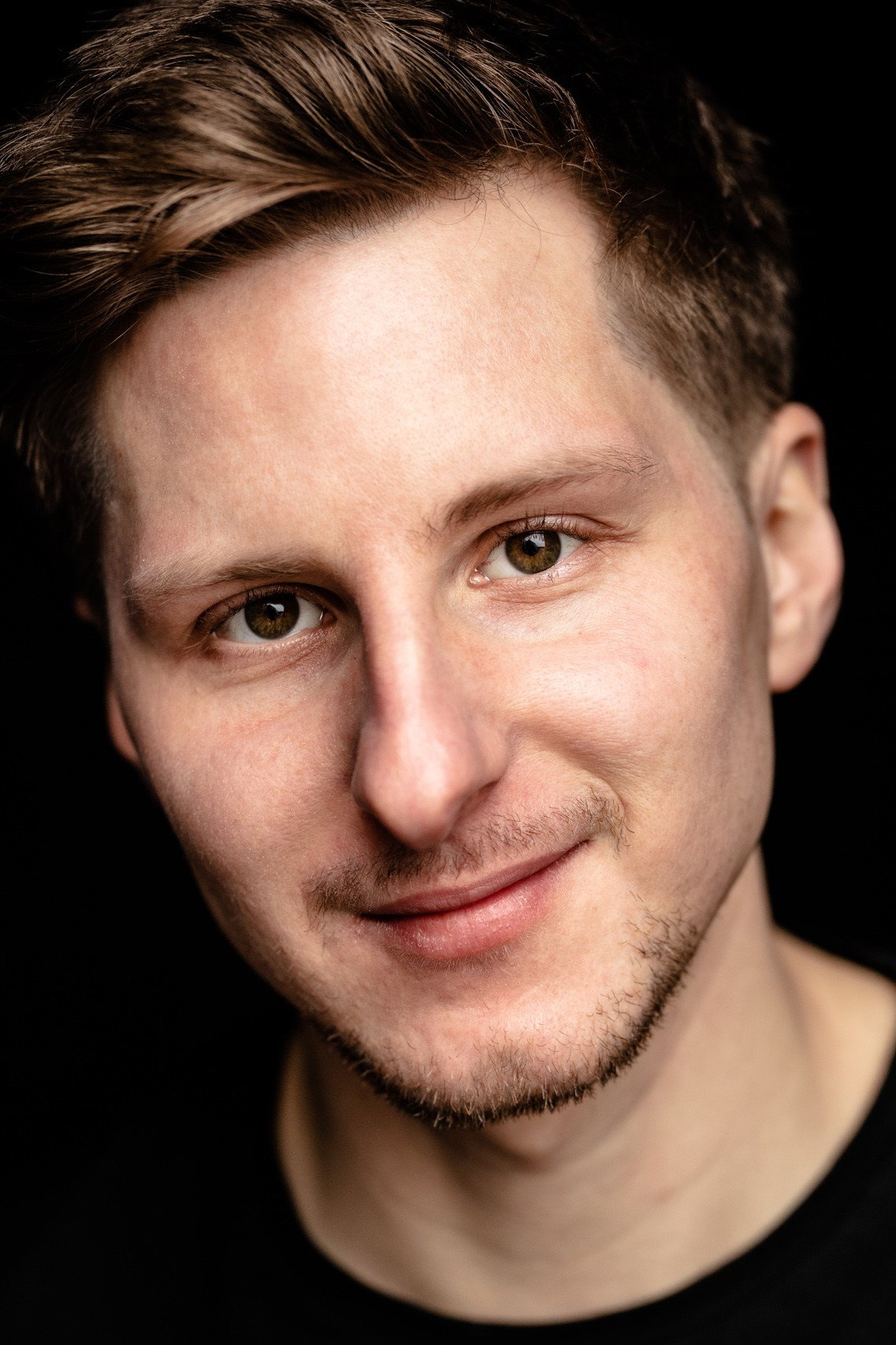 Jan Kardasiński as Zdzisław in Akademik