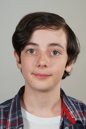 Axel Adelöw as Bert in Bert sabbar allt