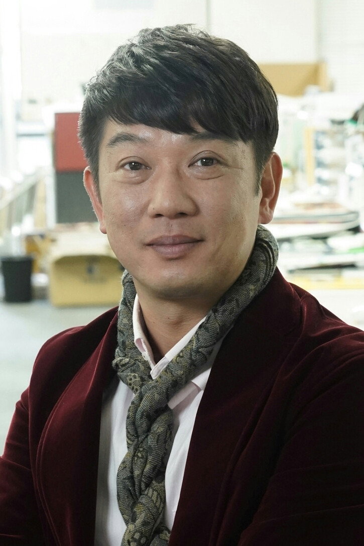 木本武宏 as Ando in Front and Back