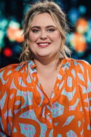 Fien Germijns as Self in Kom op tegen Kanker, alles in de strijd