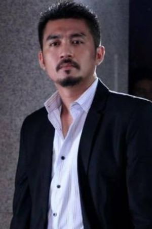 Ananda George as Kang Joni in Angél Pol