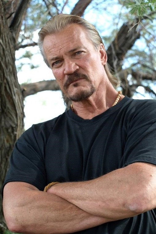 Robert Dryer as Jake in Les rues de l'enfer