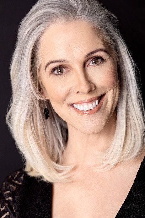 Cecelia Specht as Anne Evans in Tangled