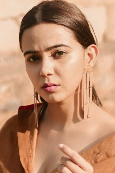 Monica Chaudhary as Kinchi Dabas in Tu Jhoothi Main Makkaar